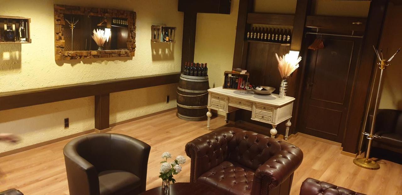 באד סודן אם טאונוס Hotel Gaya מראה חיצוני תמונה